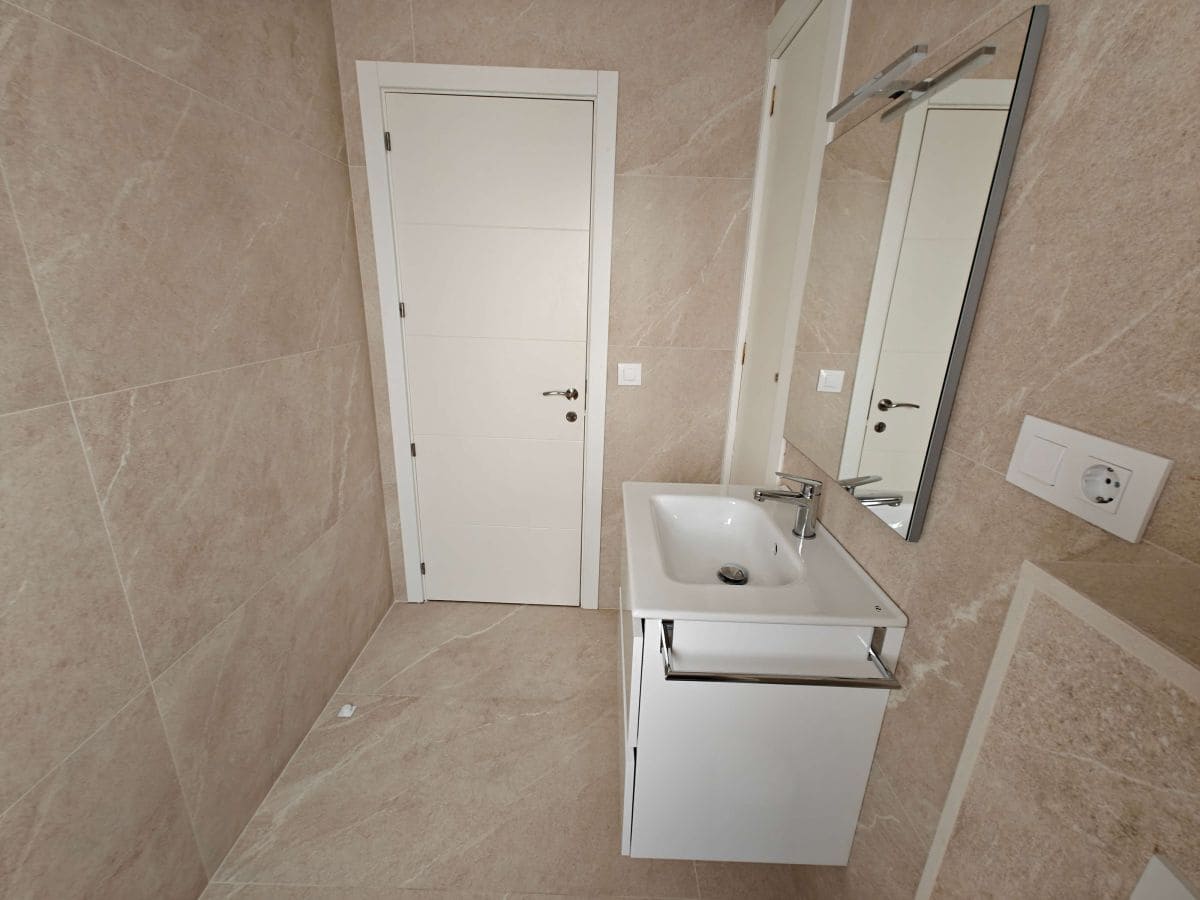 3 sypialnia Apartament do wynajęcia w Denia z garażem - 795 € (Ref: 4062509)