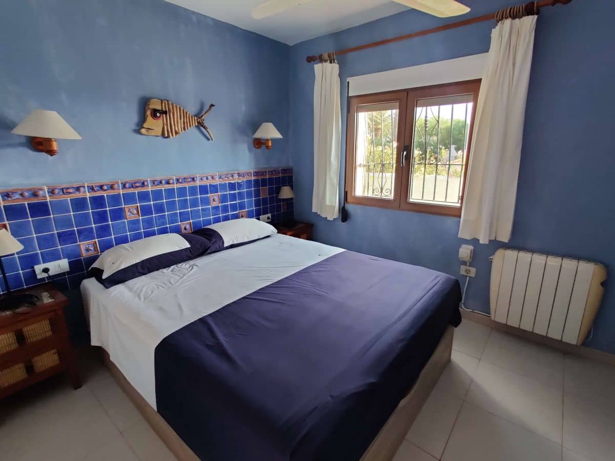 Villa/Maison de 3 chambres à louer à Denia avec garage - 1 300 € (Ref: 4240610)