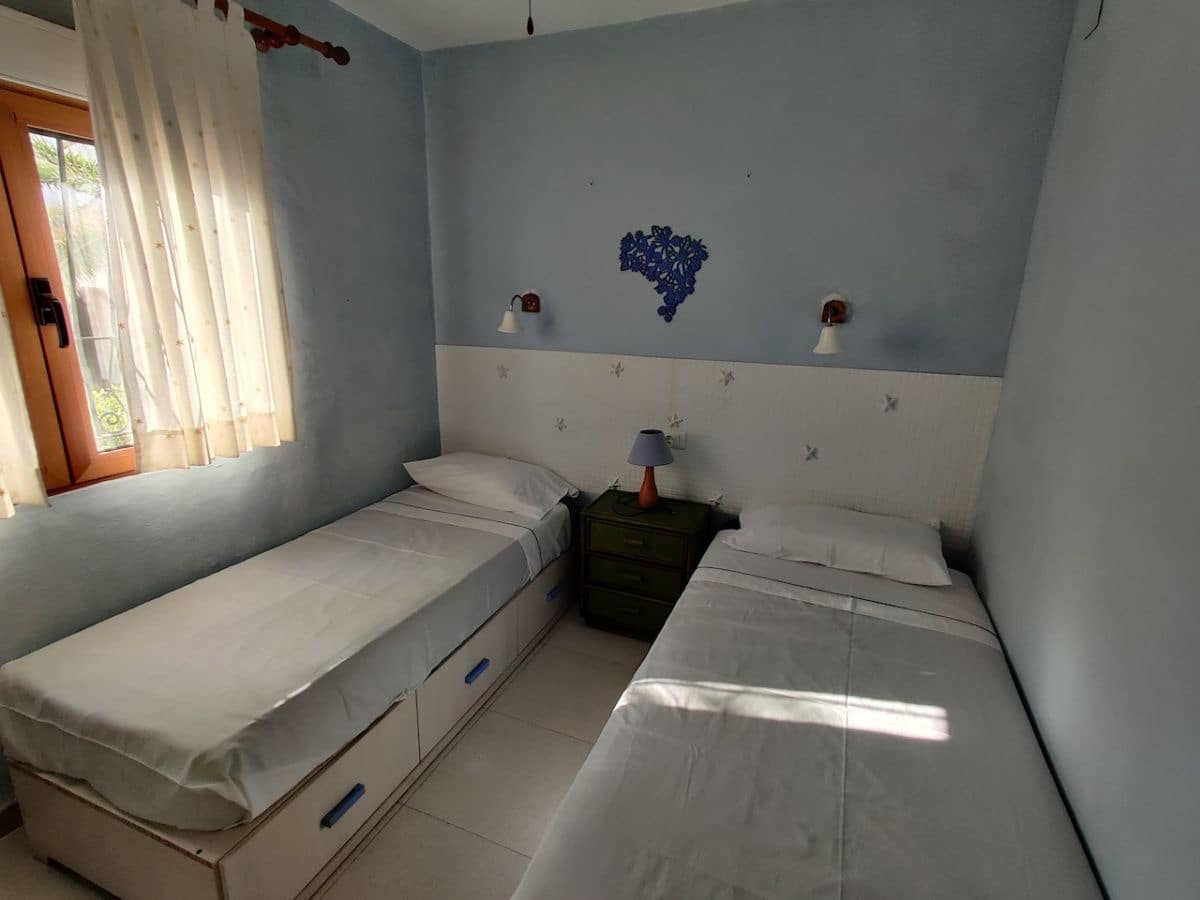 Villa/Maison de 3 chambres à louer à Denia avec garage - 1 300 € (Ref: 4240610)