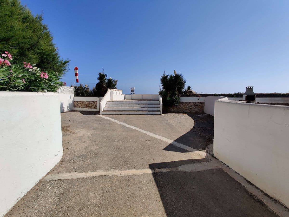 Villa/Maison de 3 chambres à louer à Denia avec garage - 1 300 € (Ref: 4240610)