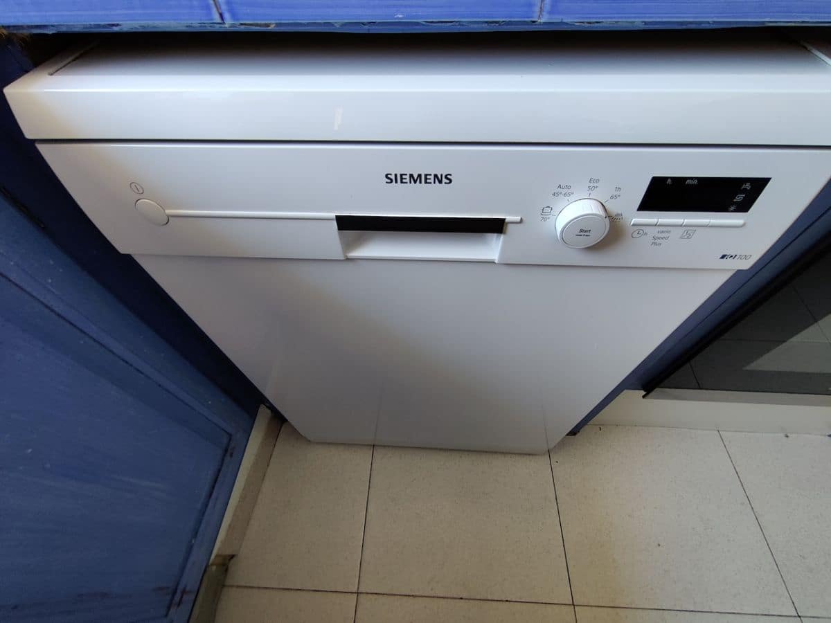 Villa/Maison de 3 chambres à louer à Denia avec garage - 1 300 € (Ref: 4240610)