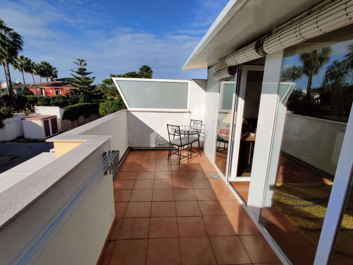 3 makuuhuone Omakotitalo vuokrattavana paikassa Denia mukana uima-altaan 
autotalli - 1 000 € (Ref: 4241918)