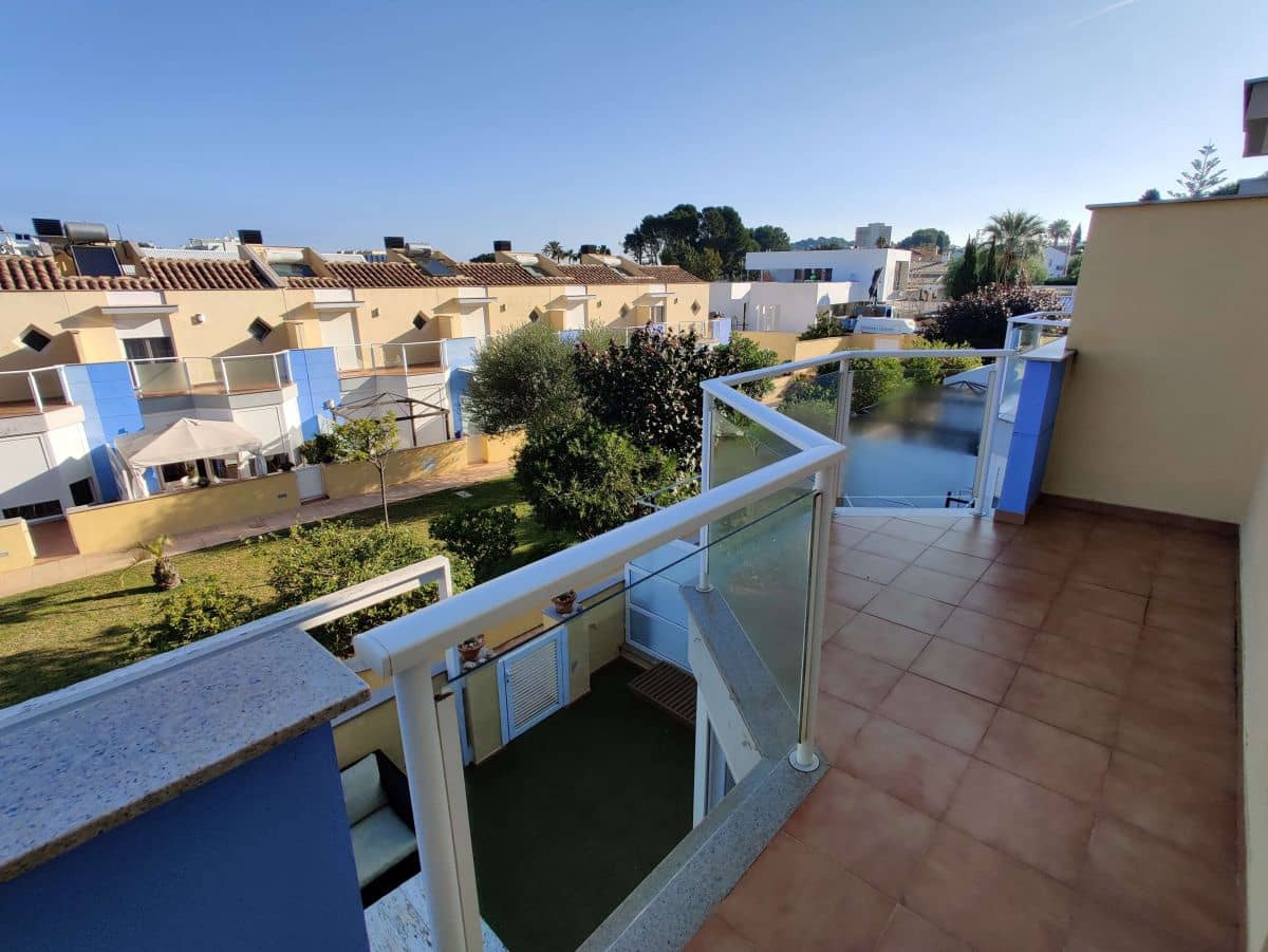 3 makuuhuone Omakotitalo vuokrattavana paikassa Denia mukana uima-altaan 
autotalli - 1 000 € (Ref: 4241918)