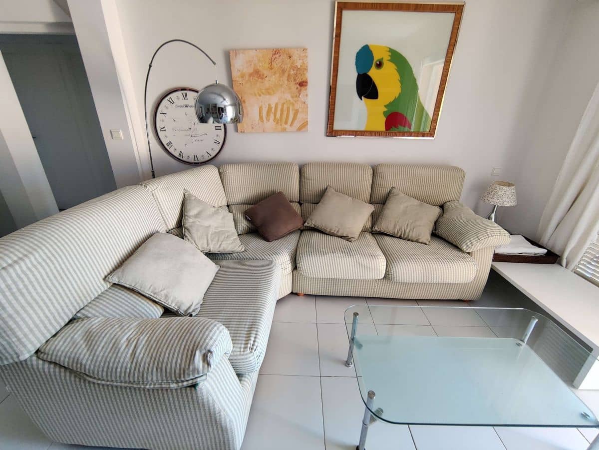 Apartamento de 2 habitaciones en Dénia en alquiler con piscina garaje - 825 € (Ref: 4741394)