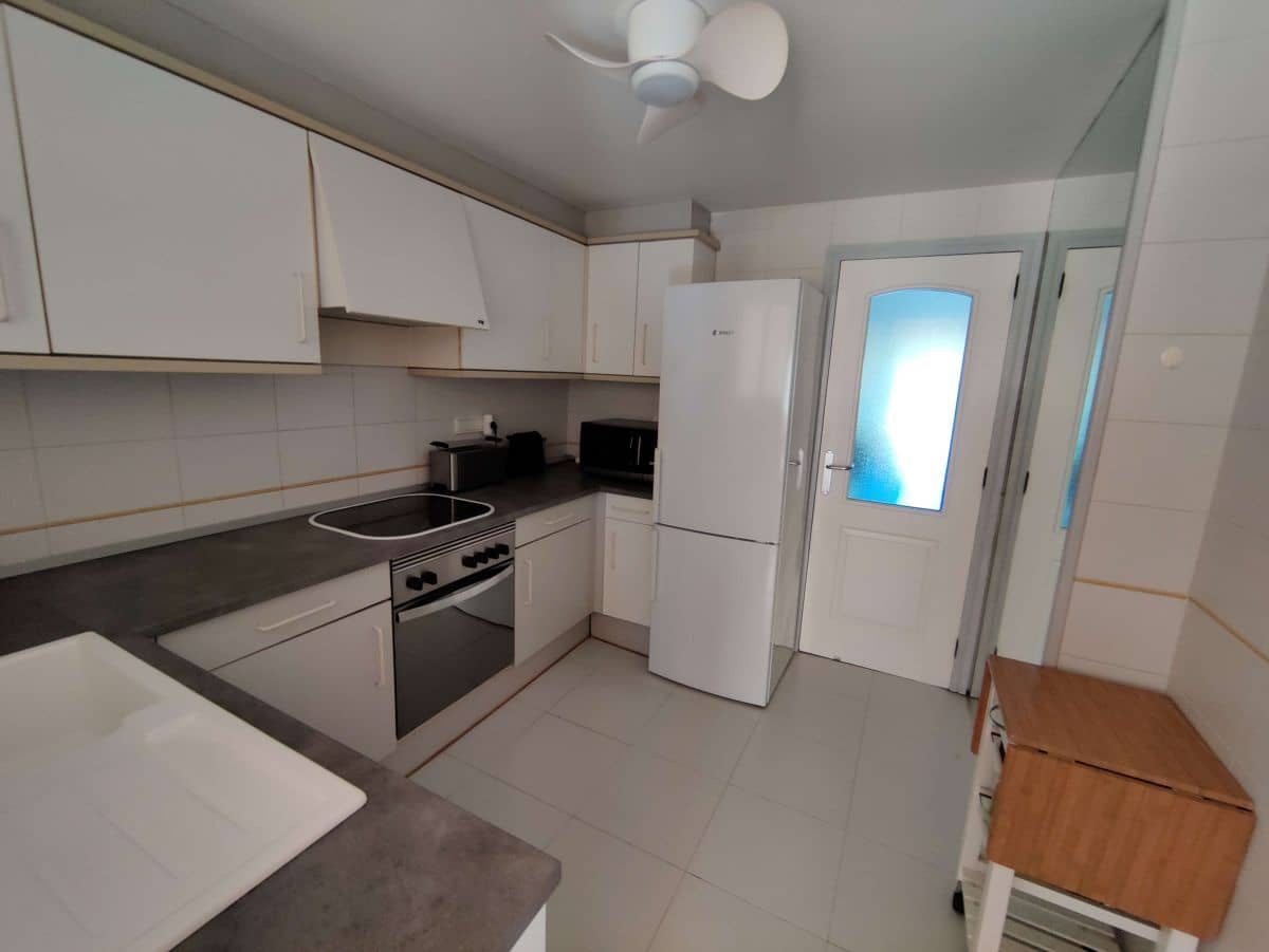 Apartamento de 2 habitaciones en Dénia en alquiler con piscina garaje - 825 € (Ref: 4741394)