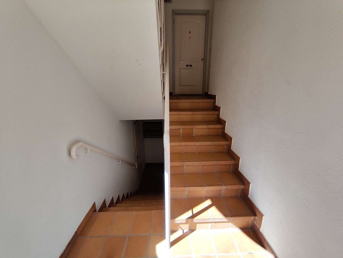 Apartamento de 2 habitaciones en Dénia en alquiler con piscina garaje - 825 € (Ref: 4741394)