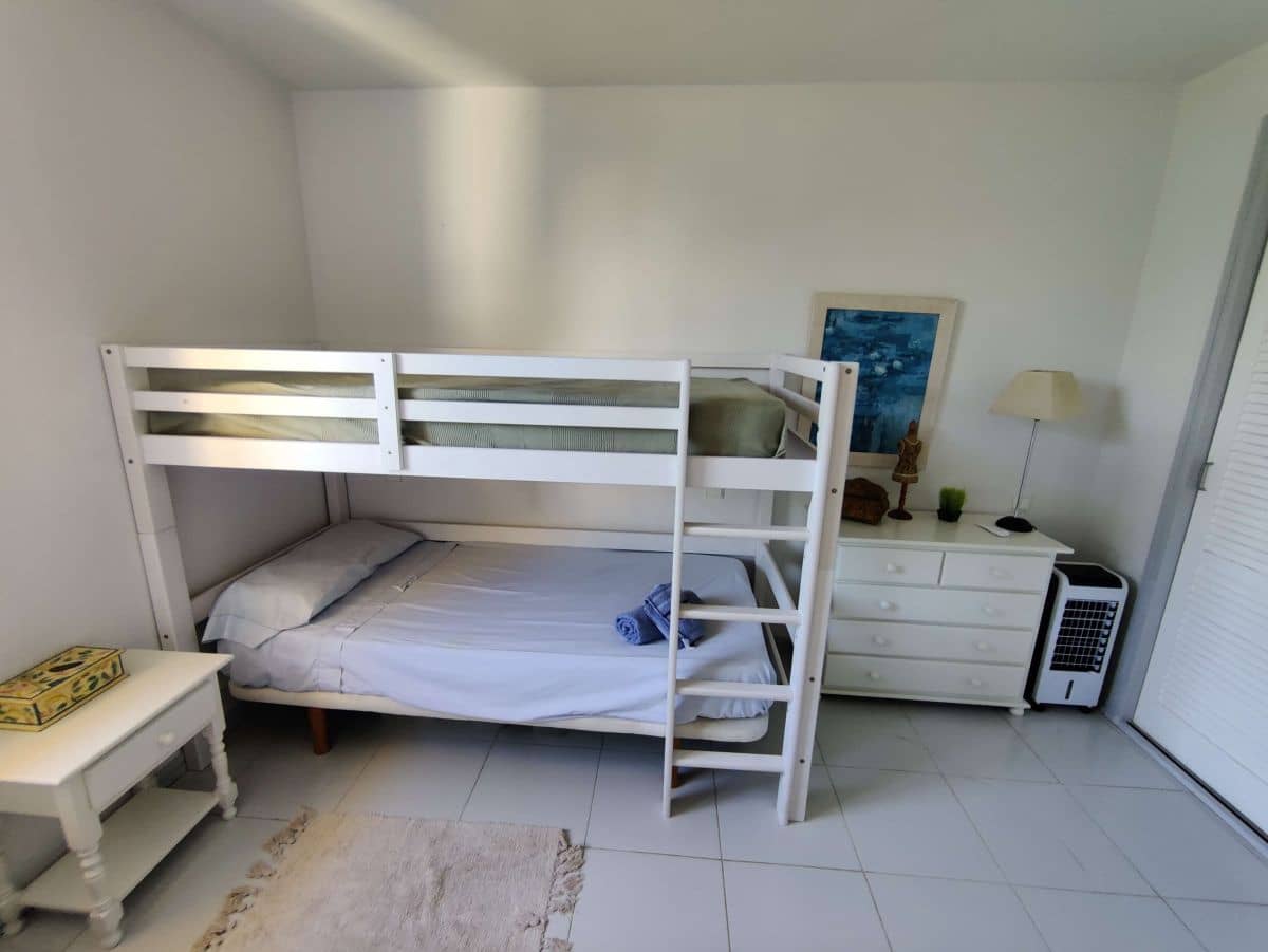 Apartamento de 2 habitaciones en Dénia en alquiler con piscina garaje - 825 € (Ref: 4741394)