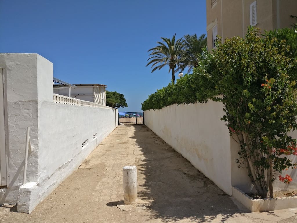 3 bedroom Apartment for rent in Denia with garage - € 795 (Ref: 4914489)