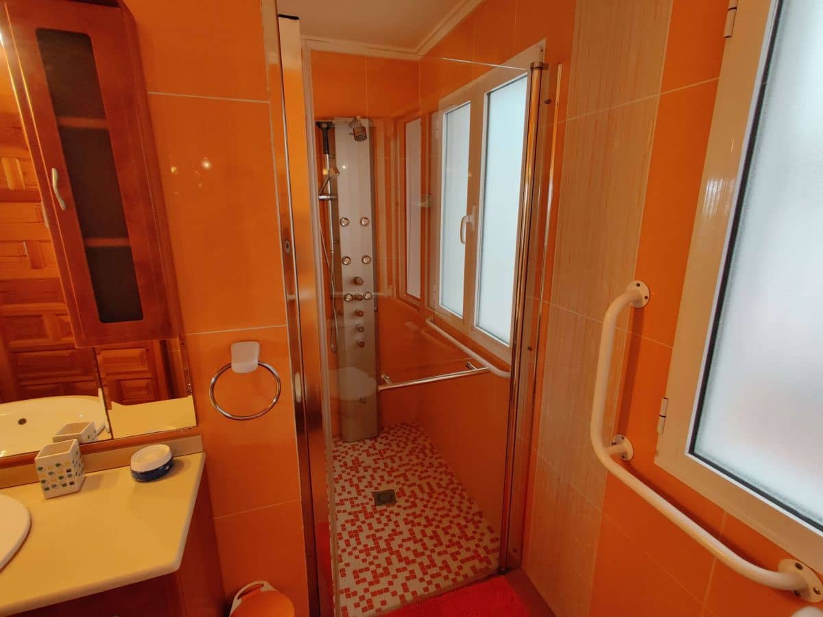 3 bedroom Apartment for rent in Denia with garage - € 795 (Ref: 4914489)