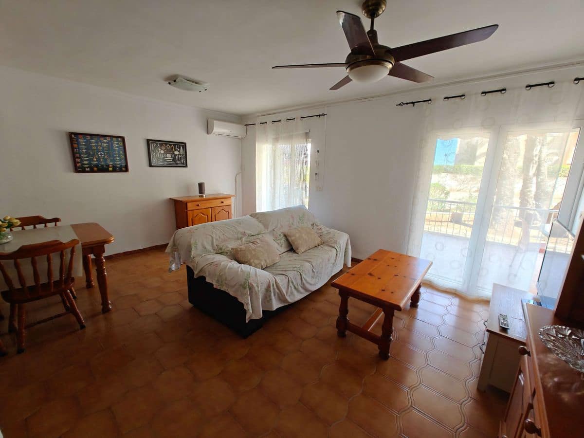 3 bedroom Apartment for rent in Denia with garage - € 795 (Ref: 4914489)