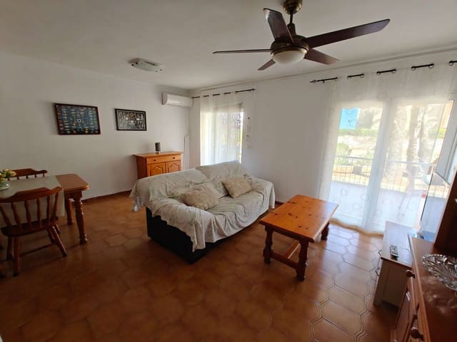 3 bedroom Apartment for rent in Dénia with garage - € 795 (Ref: 4914489)