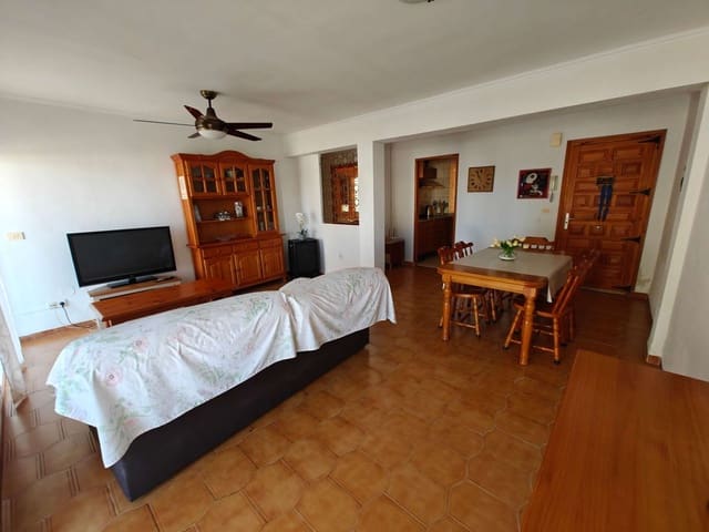 3 bedroom Apartment for rent in Dénia with garage - € 795 (Ref: 4914489)