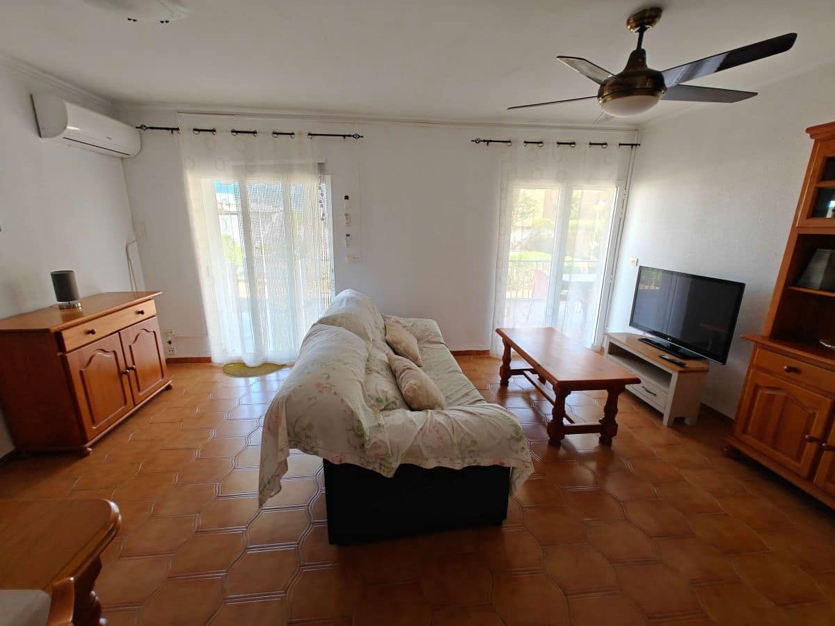 3 bedroom Apartment for rent in Denia with garage - € 795 (Ref: 4914489)