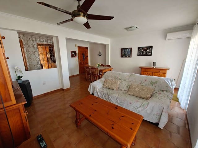 3 bedroom Apartment for rent in Dénia with garage - € 795 (Ref: 4914489)