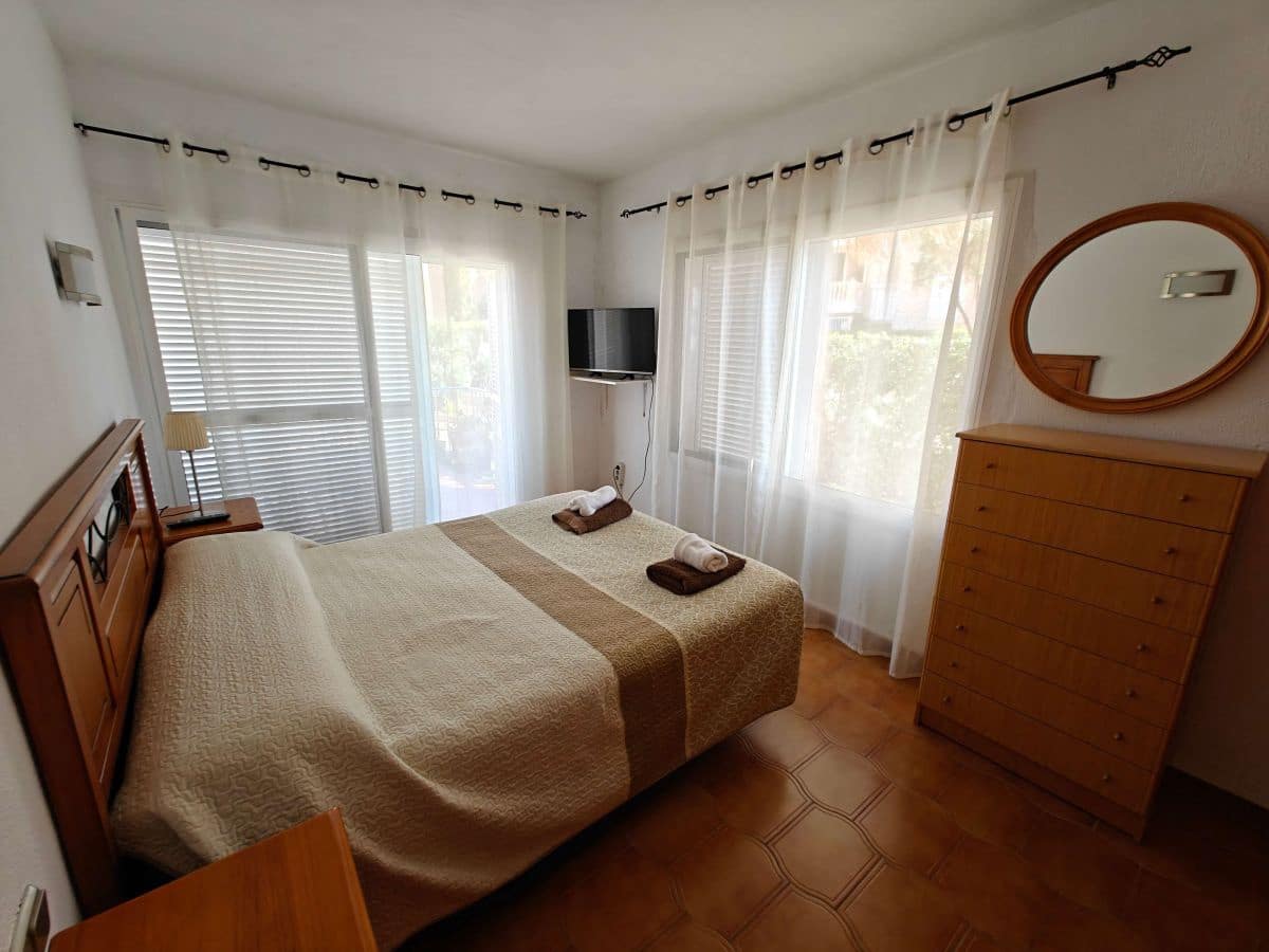 3 bedroom Apartment for rent in Denia with garage - € 795 (Ref: 4914489)