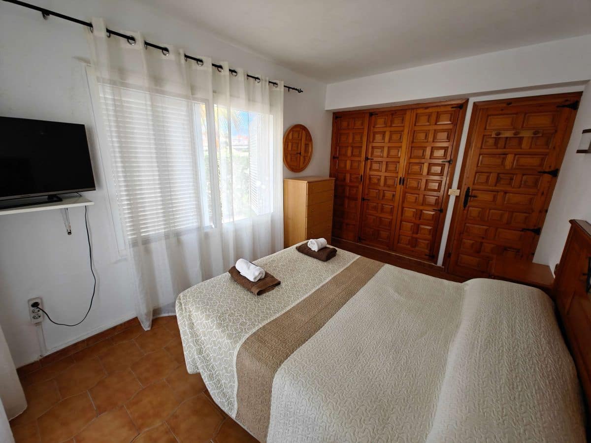 3 bedroom Apartment for rent in Denia with garage - € 795 (Ref: 4914489)