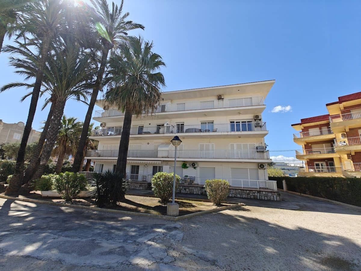 3 bedroom Apartment for rent in Denia with garage - € 795 (Ref: 4914489)