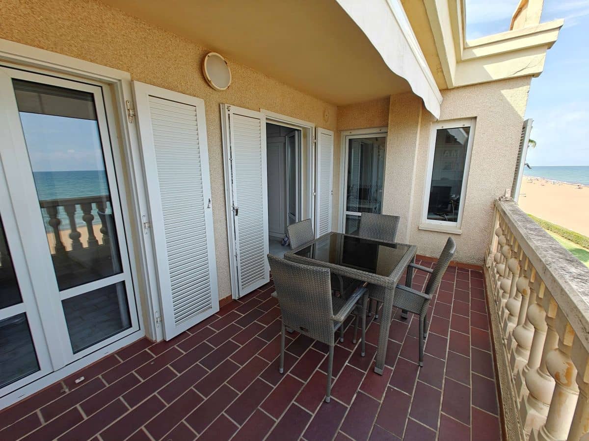 2 soverom Leilighet til leie i Denia med svømmebasseng garasje - € 950 (Ref: 5453103)