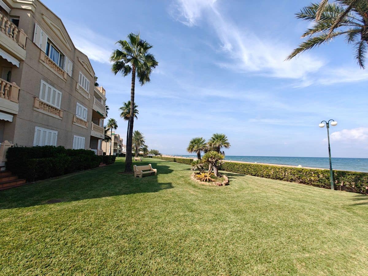 2 soverom Leilighet til leie i Denia med svømmebasseng garasje - € 950 (Ref: 5453103)