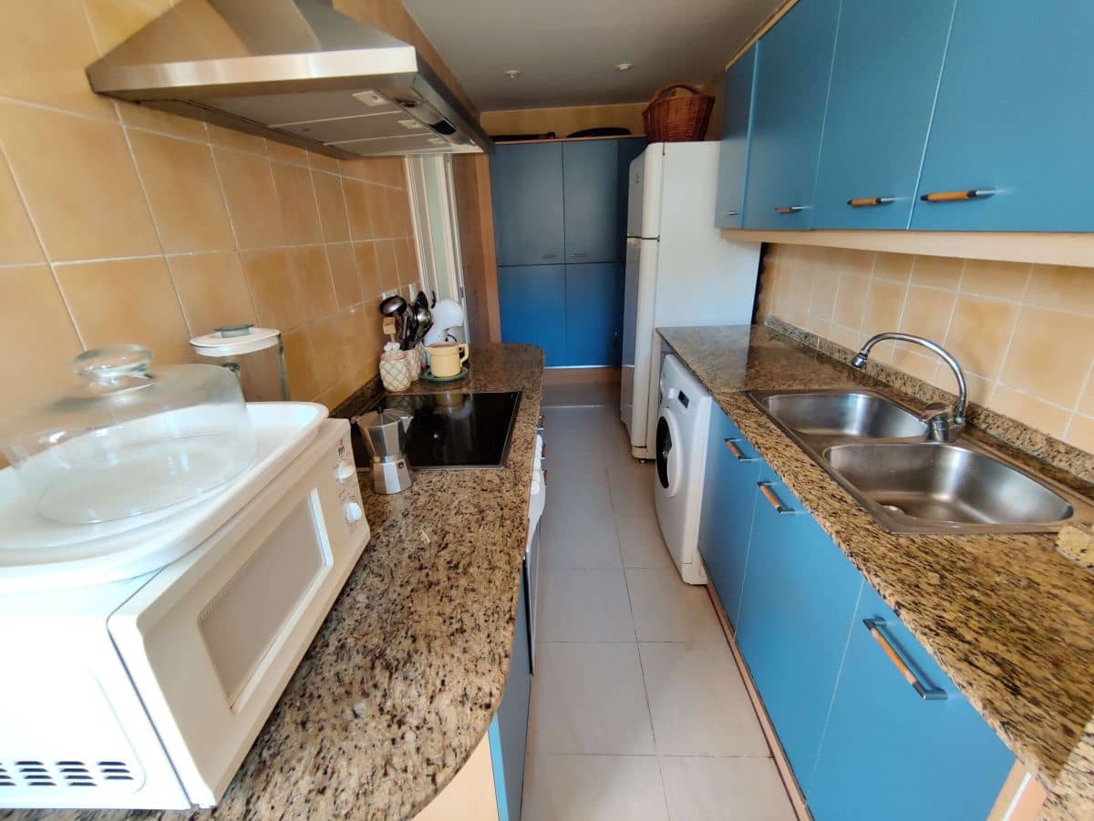 3 soveværelse Lejlighed til leje i Denia med swimmingpool garage - € 785 (Ref: 5704352)