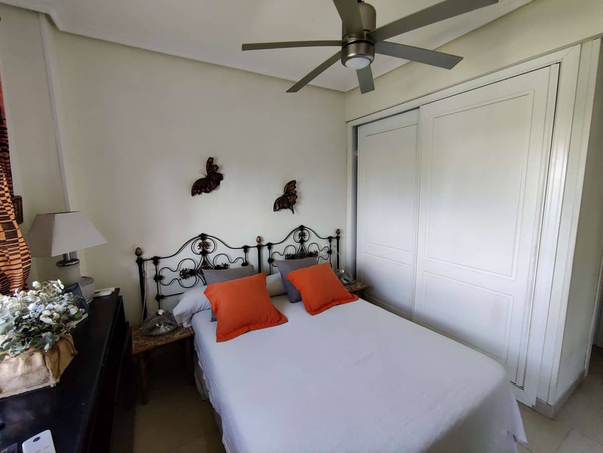 3 soveværelse Lejlighed til leje i Denia med swimmingpool garage - € 785 (Ref: 5704352)