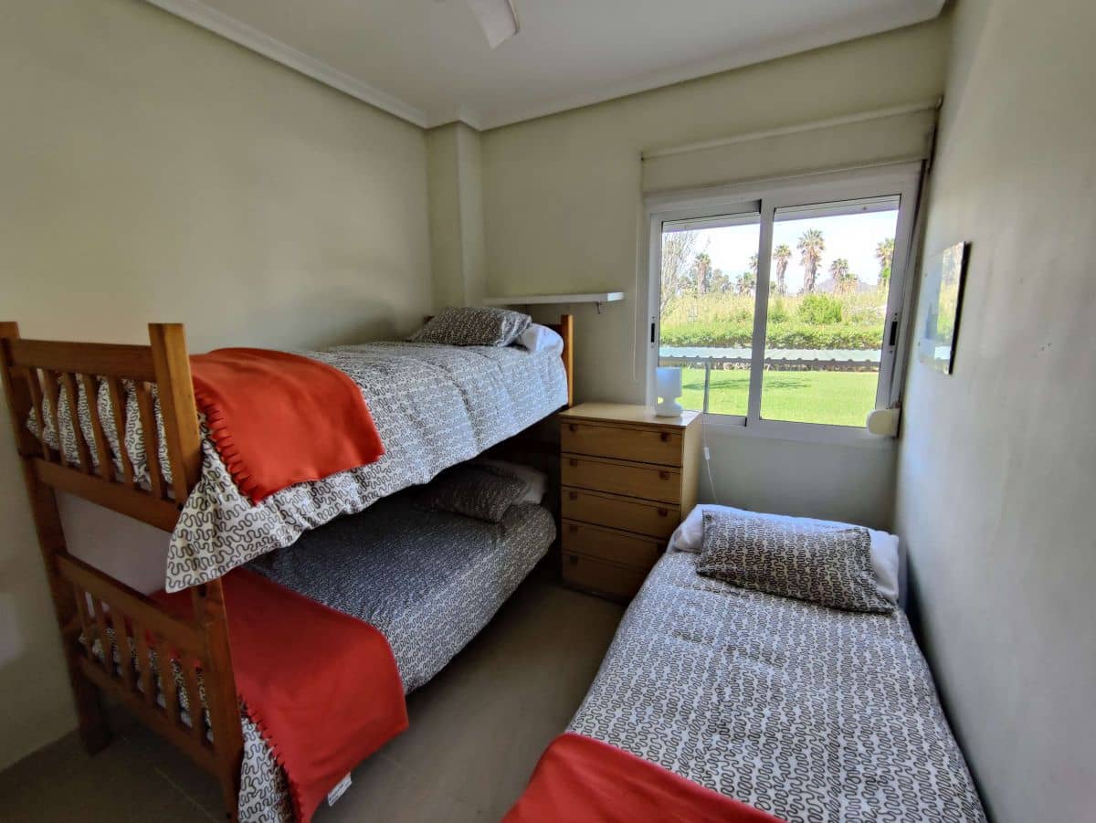 3 soveværelse Lejlighed til leje i Denia med swimmingpool garage - € 785 (Ref: 5704352)