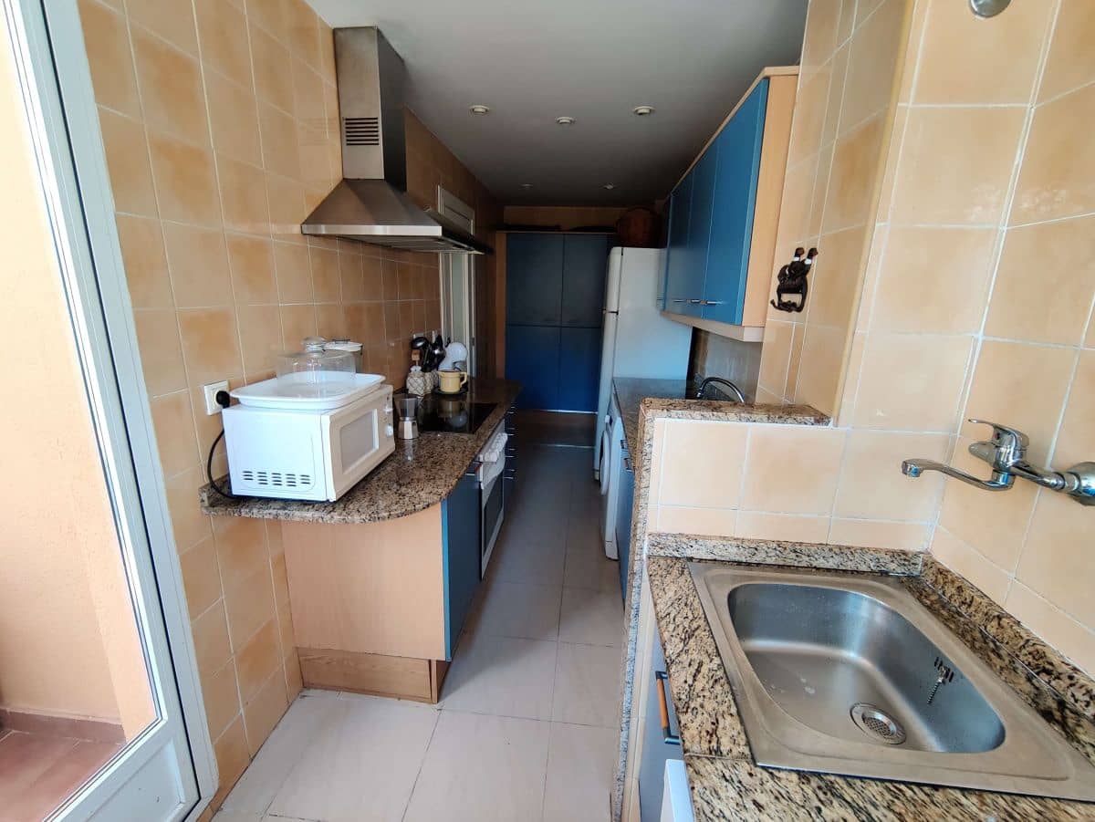 3 soveværelse Lejlighed til leje i Denia med swimmingpool garage - € 785 (Ref: 5704352)