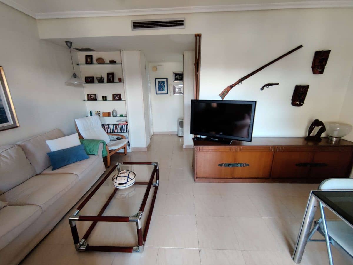 3 soveværelse Lejlighed til leje i Denia med swimmingpool garage - € 785 (Ref: 5704352)