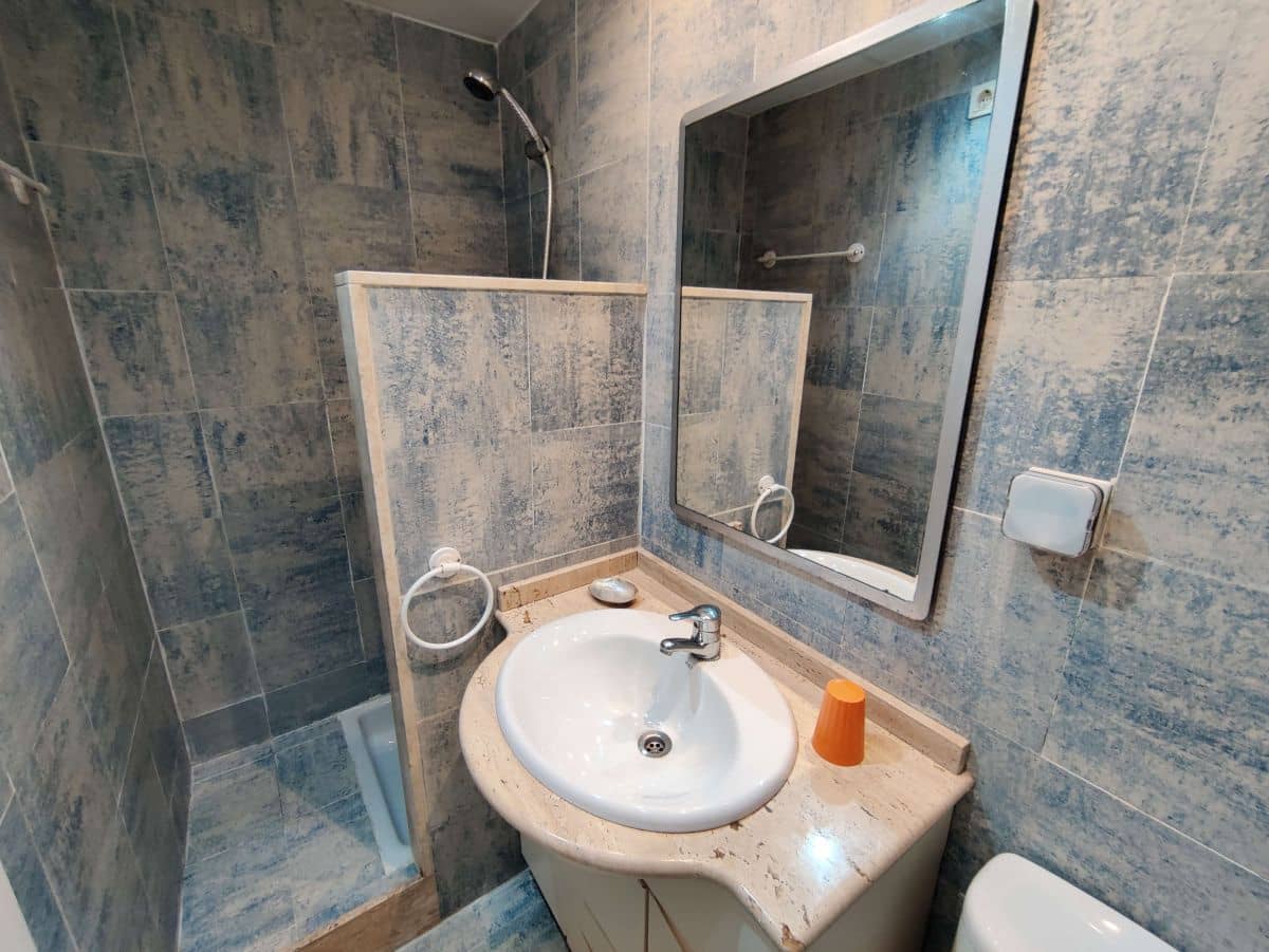 3 soveværelse Lejlighed til leje i Denia med swimmingpool garage - € 785 (Ref: 5704352)