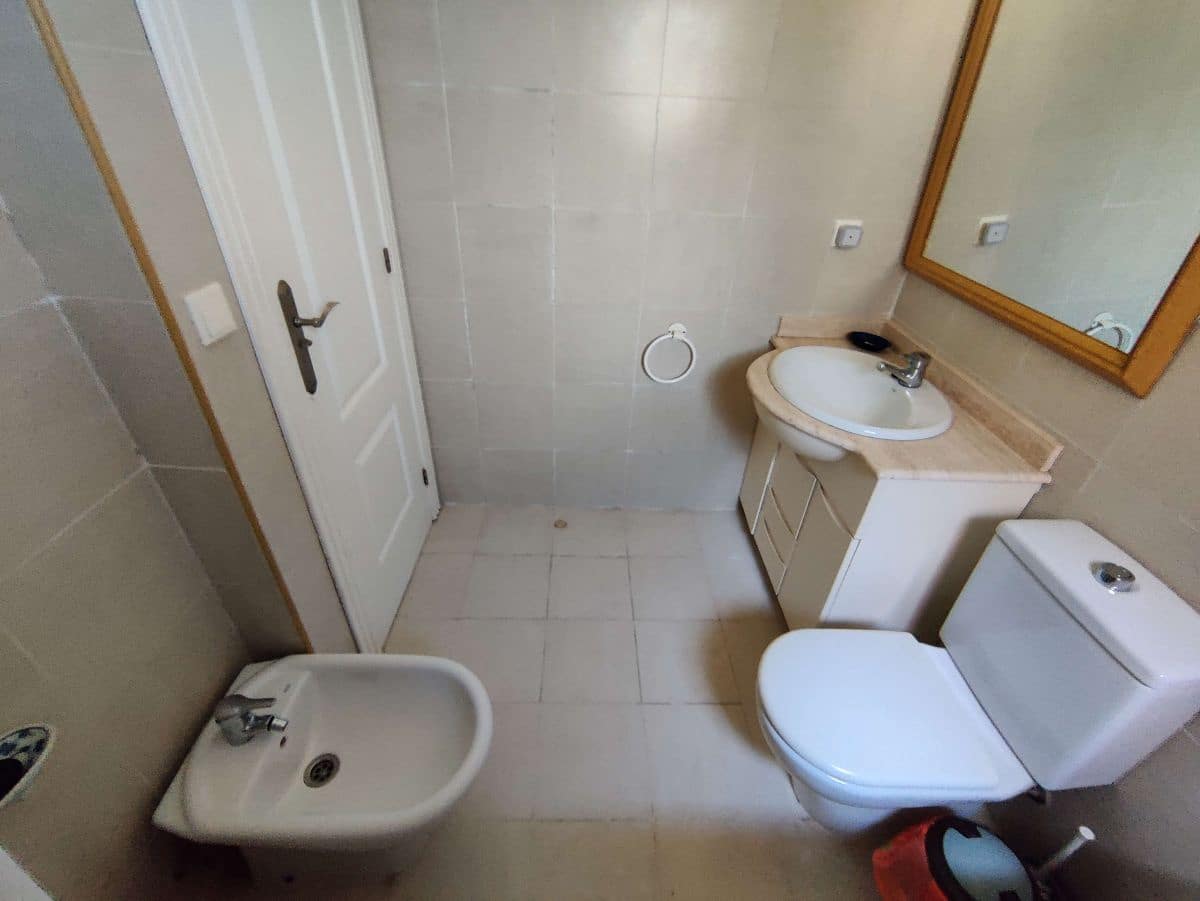 3 soveværelse Lejlighed til leje i Denia med swimmingpool garage - € 785 (Ref: 5704352)