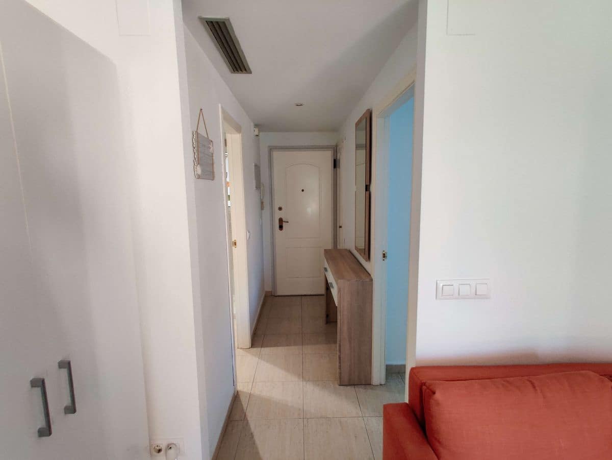 1 soveværelse Lejlighed til leje i Denia med swimmingpool garage - € 675 (Ref: 6443715)