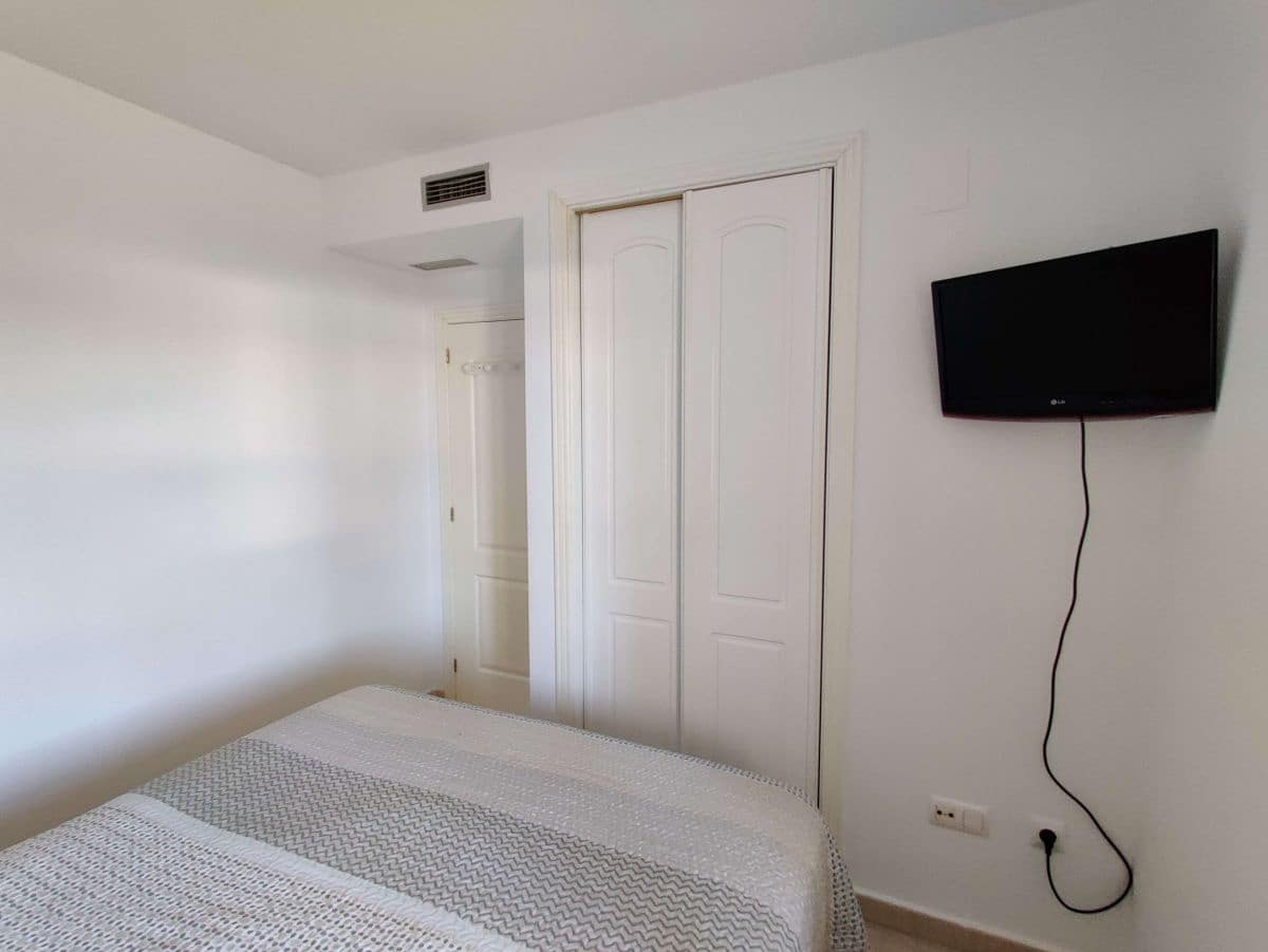 1 soveværelse Lejlighed til leje i Denia med swimmingpool garage - € 675 (Ref: 6443715)