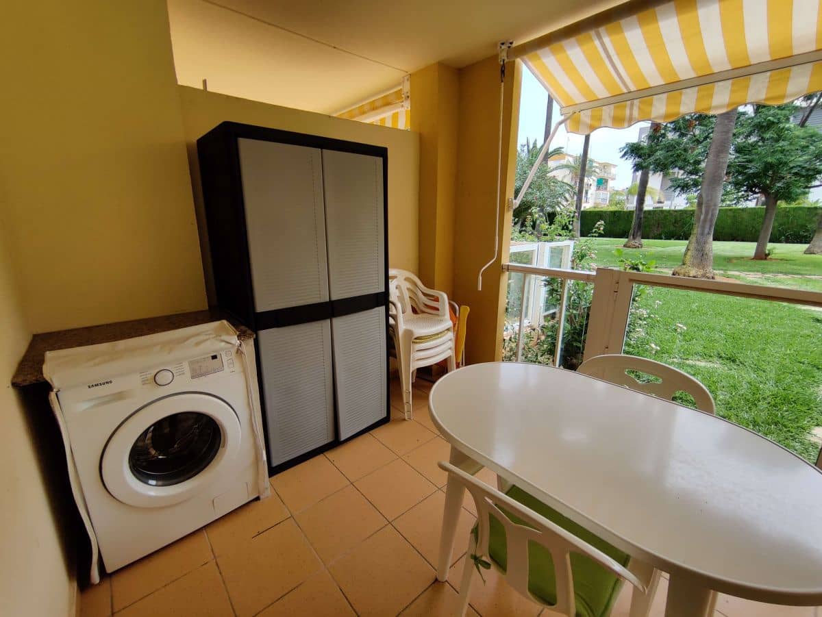 1 soveværelse Lejlighed til leje i Denia med swimmingpool garage - € 675 (Ref: 6443715)