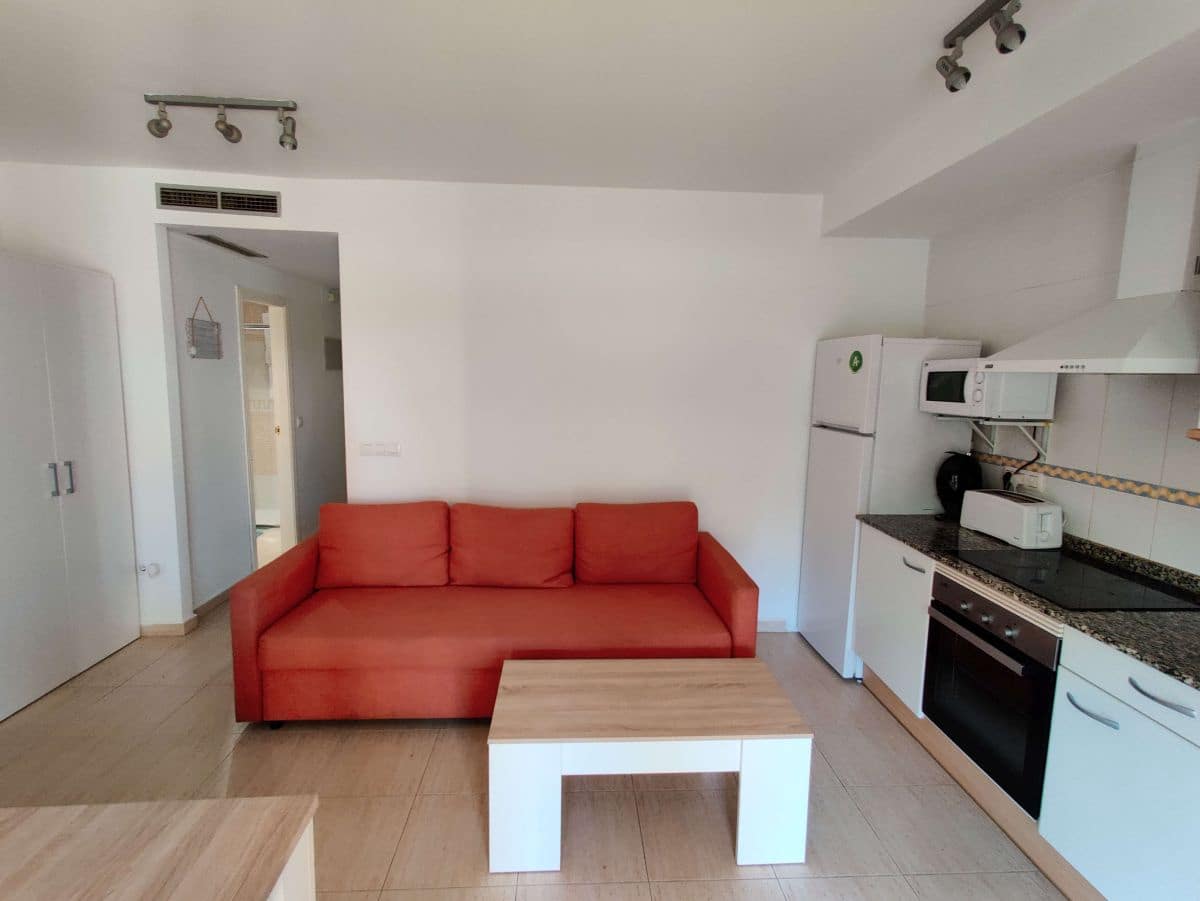 1 soveværelse Lejlighed til leje i Denia med swimmingpool garage - € 675 (Ref: 6443715)