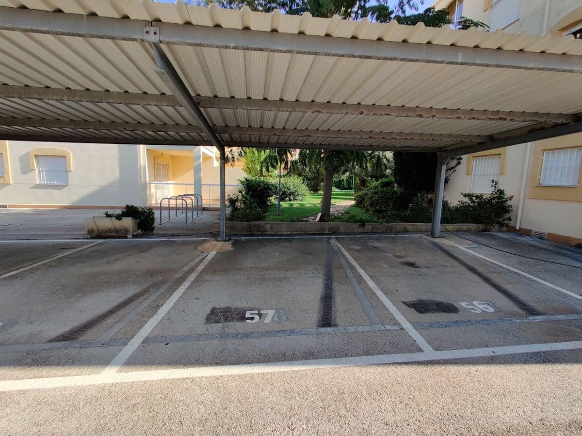 2 soverom Leilighet til leie i Denia med svømmebasseng garasje - € 750 (Ref: 6446769)