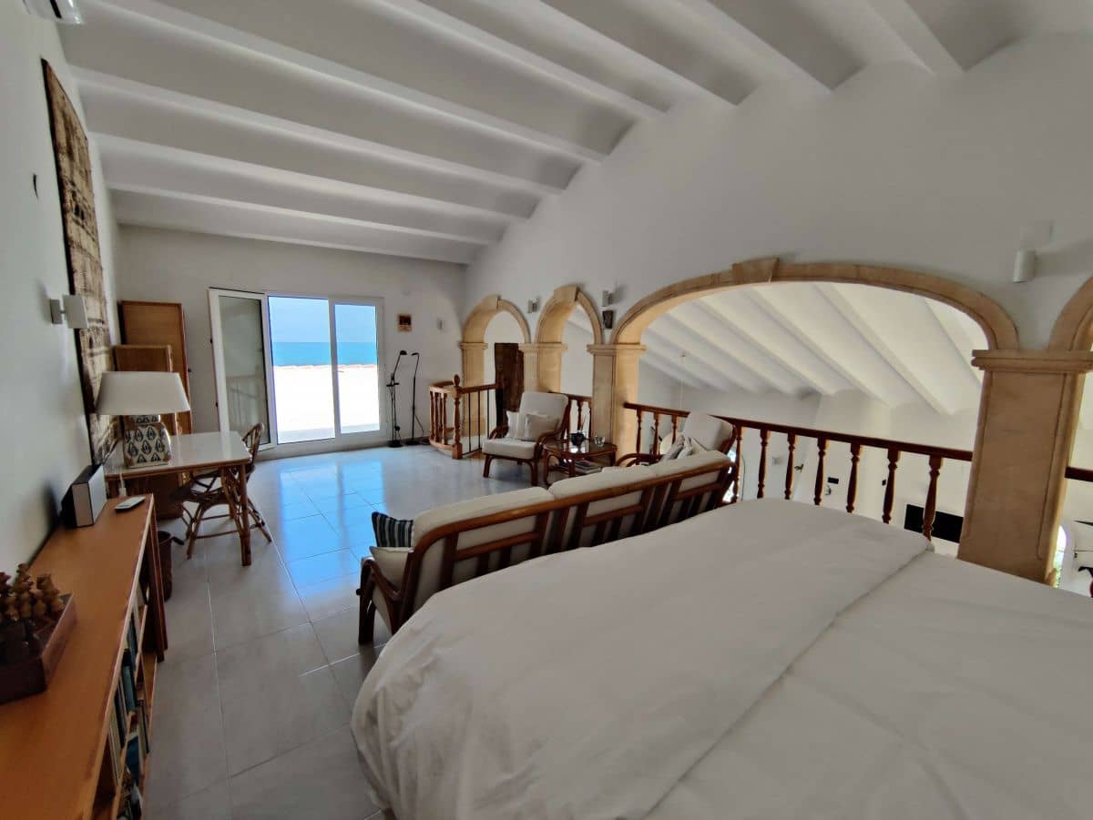 3 bedroom Penthouse for rent in Denia with pool garage - € 2,000 (Ref: 7593950)