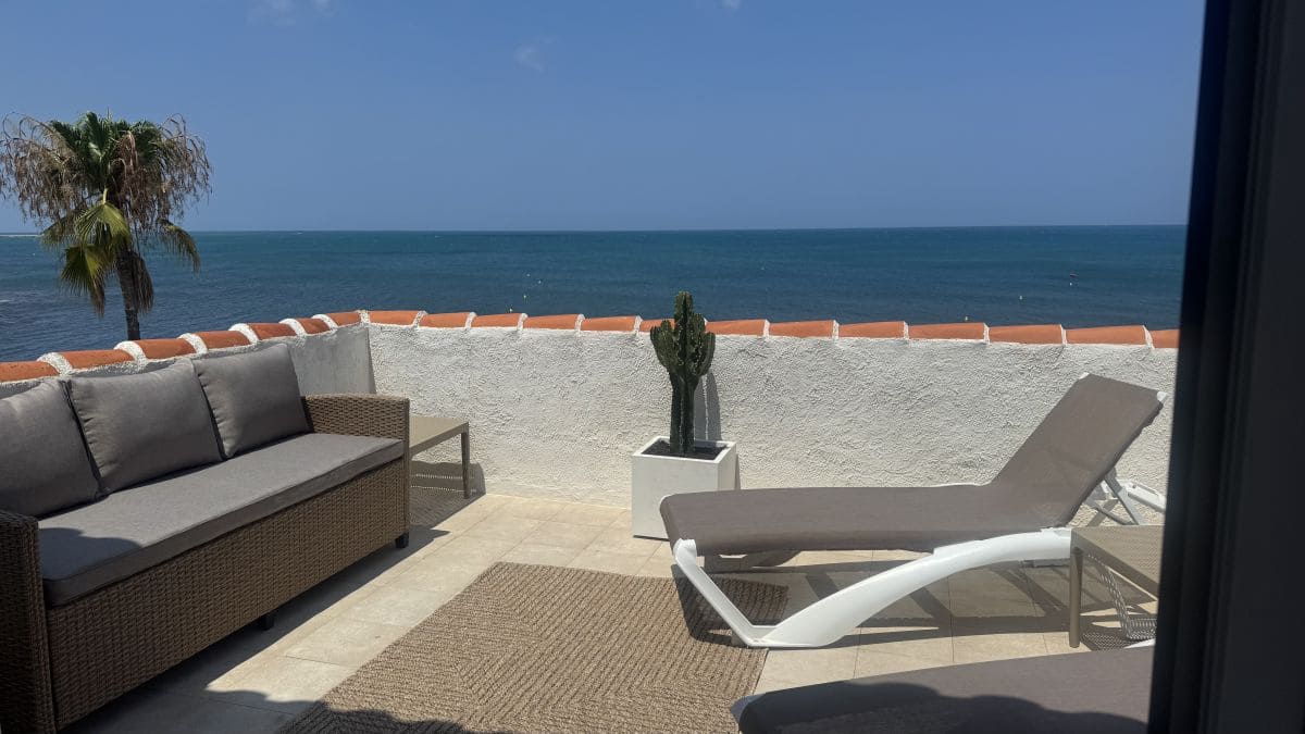 3 bedroom Penthouse for rent in Denia with pool garage - € 2,000 (Ref: 7593950)