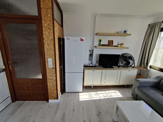 1 bedroom Apartment for rent in Dénia with pool garage - € 550 (Ref: 7641101)