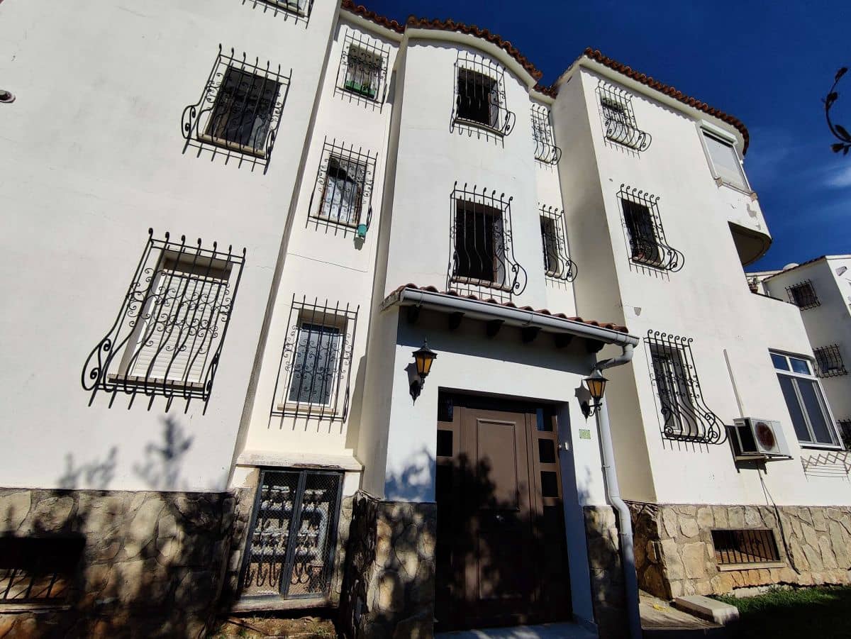 1 bedroom Apartment for rent in Denia with pool garage - € 550 (Ref: 7641101)