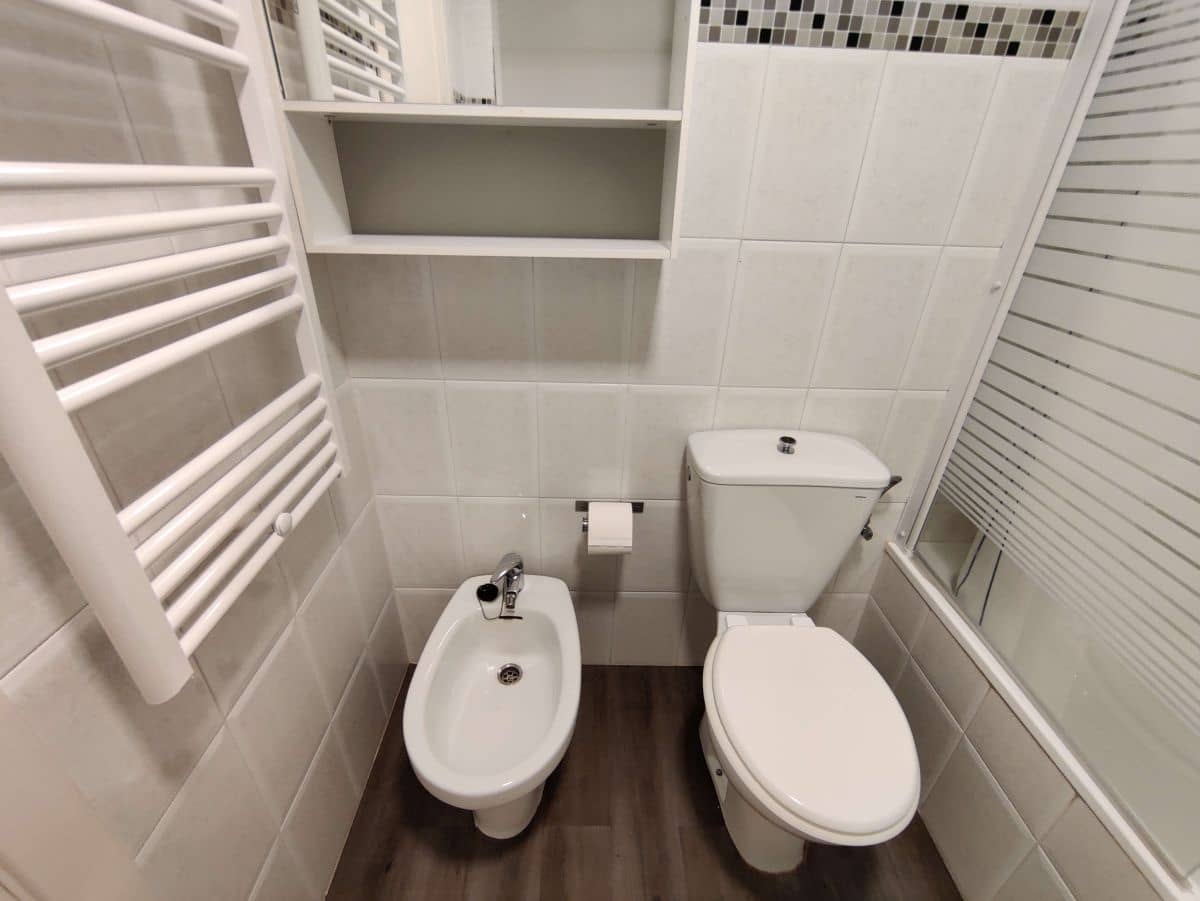 2 soveværelse Lejlighed til leje i Denia med swimmingpool garage - € 650 (Ref: 7800812)