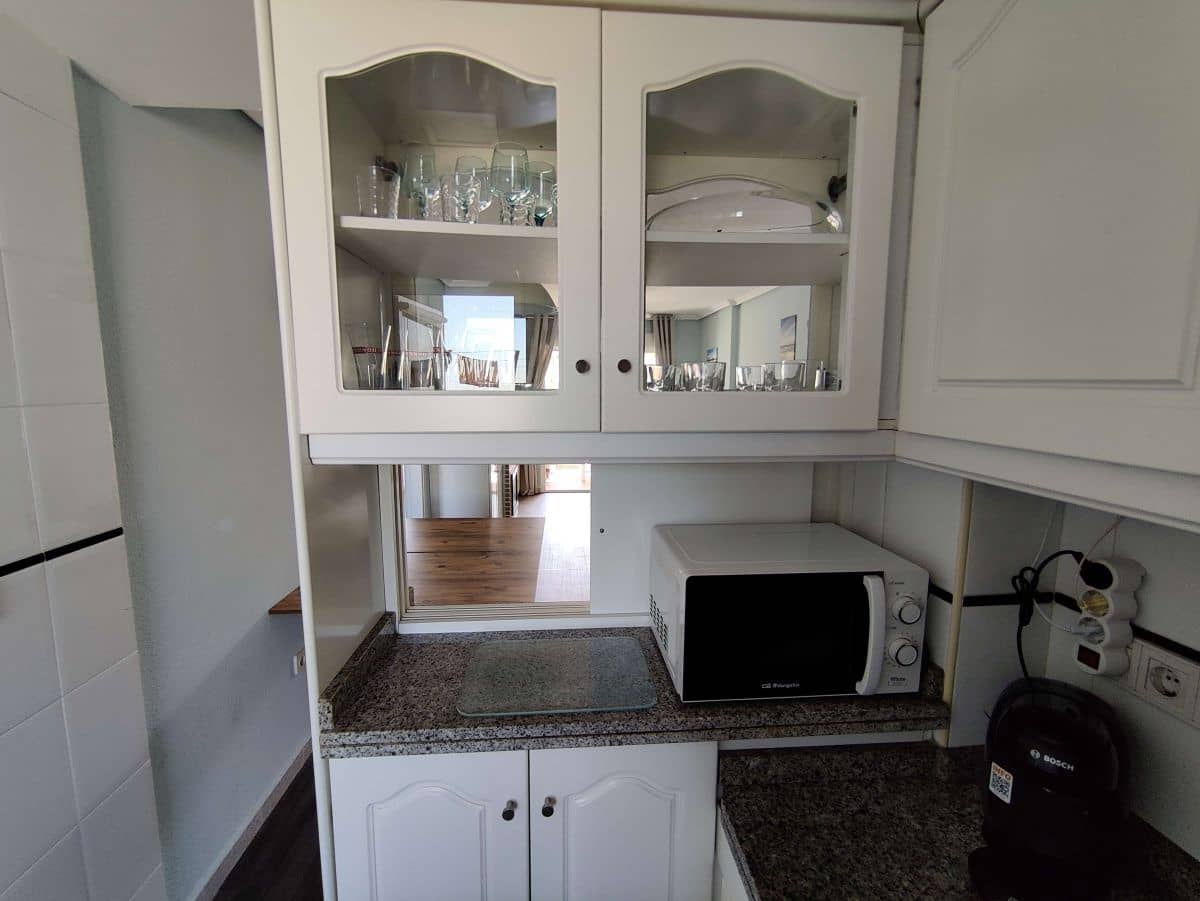 2 soveværelse Lejlighed til leje i Denia med swimmingpool garage - € 650 (Ref: 7800812)