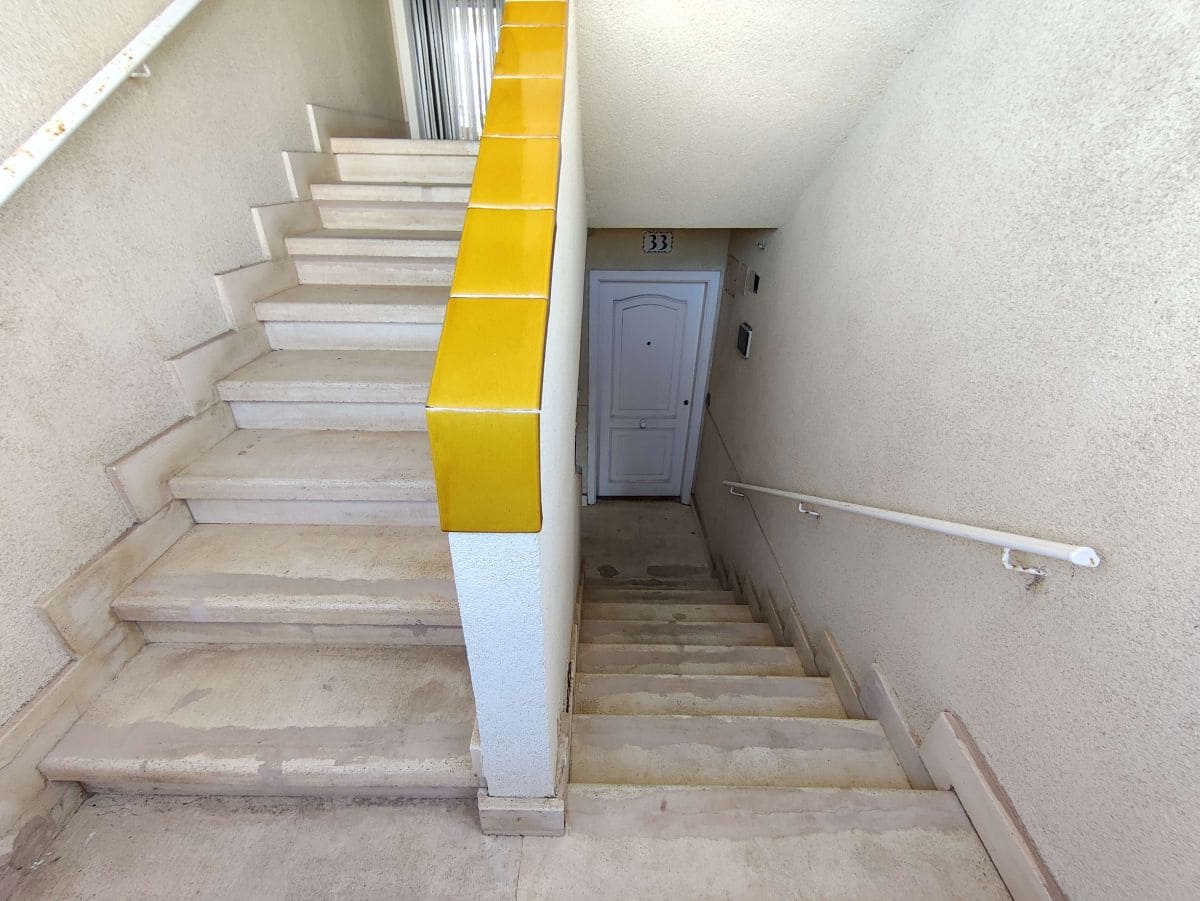 2 soveværelse Lejlighed til leje i Denia med swimmingpool garage - € 650 (Ref: 7800812)