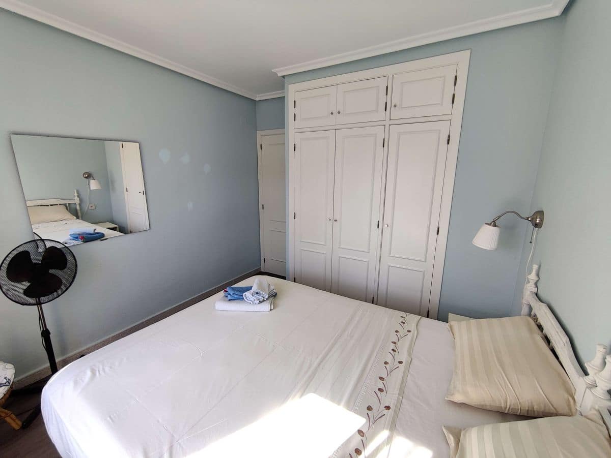 2 soveværelse Lejlighed til leje i Denia med swimmingpool garage - € 650 (Ref: 7800812)