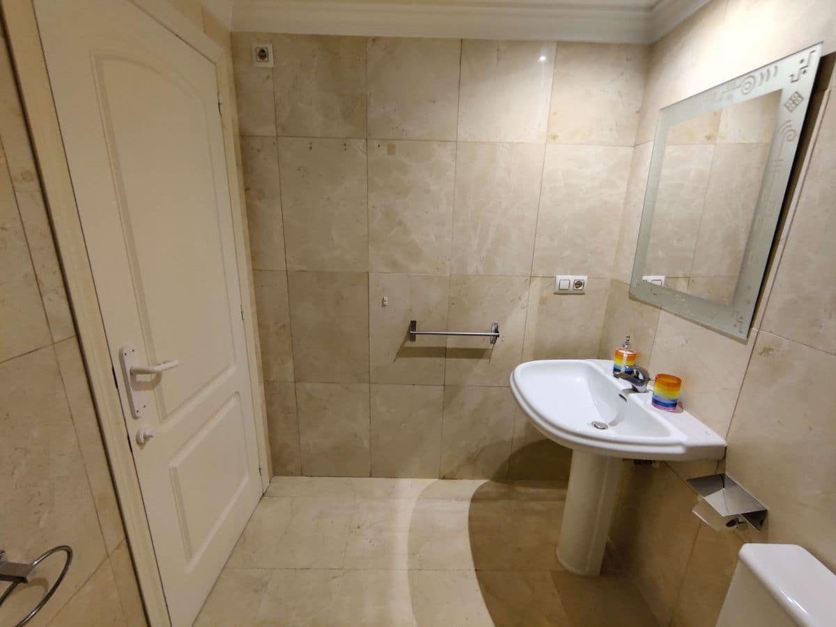 1 soveværelse Lejlighed til leje i Denia med swimmingpool garage - € 900 (Ref: 7886928)