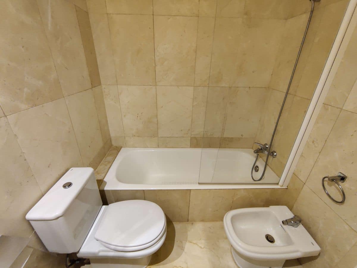 1 soveværelse Lejlighed til leje i Denia med swimmingpool garage - € 900 (Ref: 7886928)