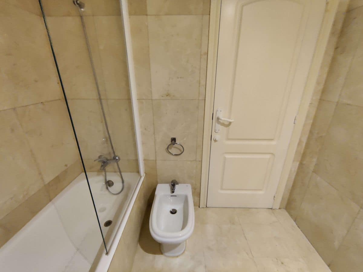 1 soveværelse Lejlighed til leje i Denia med swimmingpool garage - € 900 (Ref: 7886928)