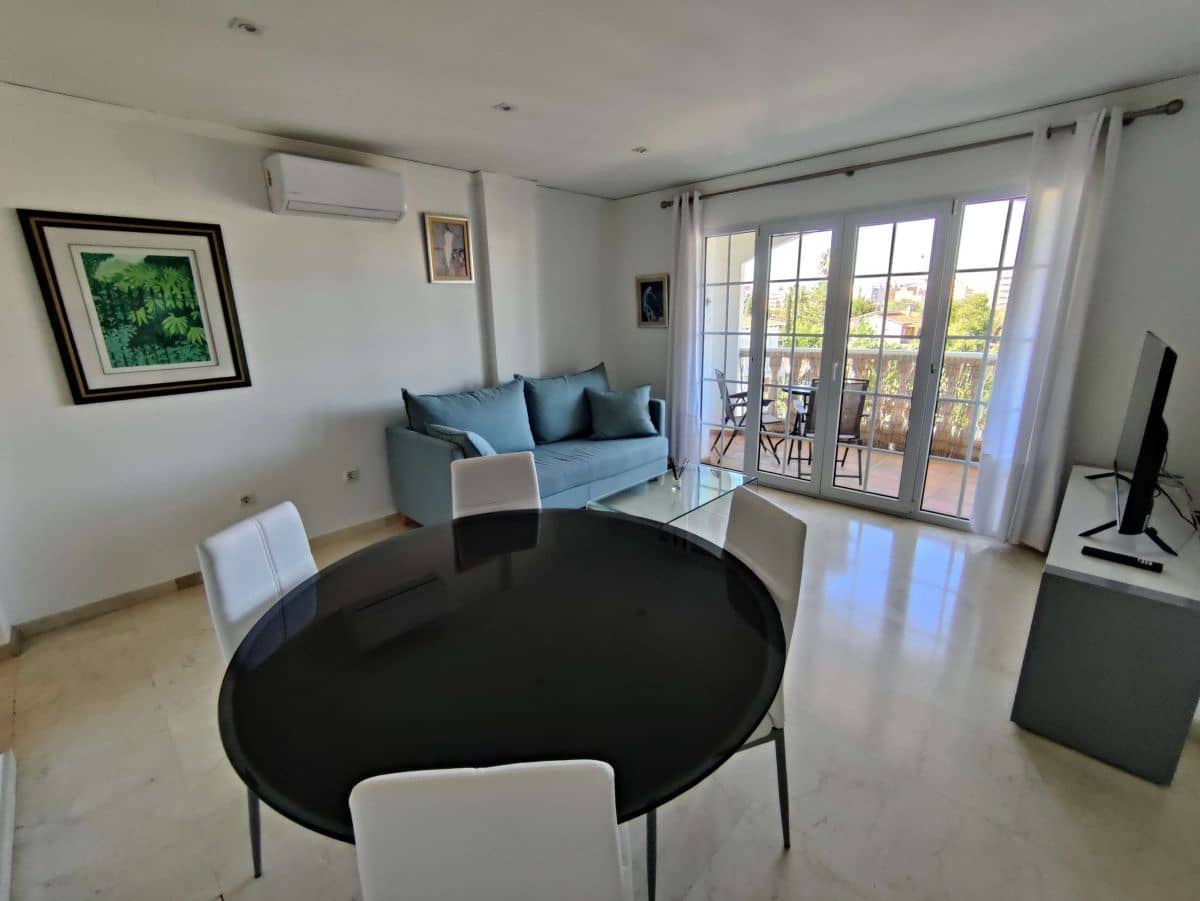 1 soveværelse Lejlighed til leje i Denia med swimmingpool garage - € 900 (Ref: 7886928)