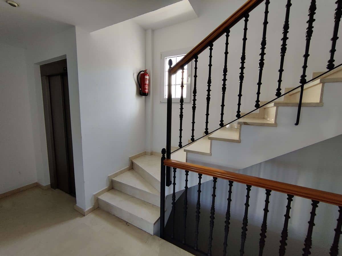 1 soveværelse Lejlighed til leje i Denia med swimmingpool garage - € 900 (Ref: 7886928)