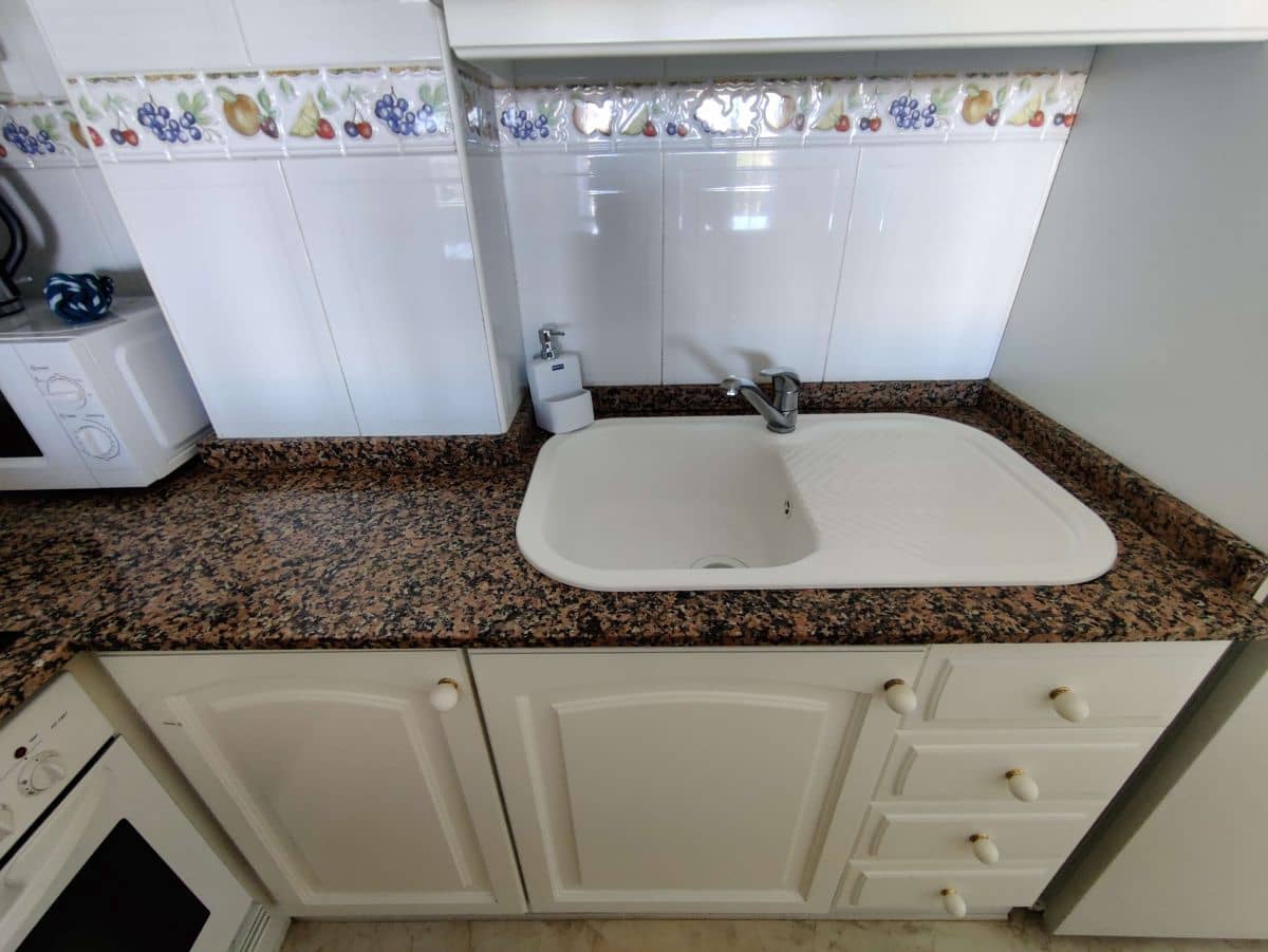 1 soveværelse Lejlighed til leje i Denia med swimmingpool garage - € 900 (Ref: 7886928)