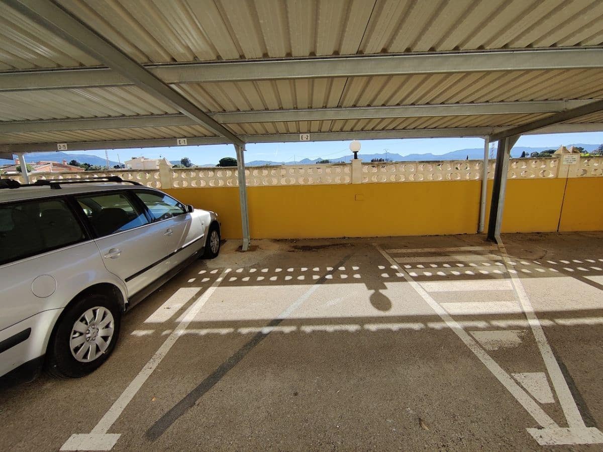 2 soveværelse Lejlighed til leje i Denia med swimmingpool garage - € 750 (Ref: 7899238)